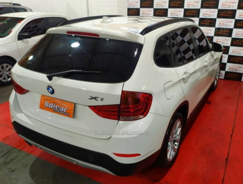 X1 2.0 18I S-DRIVE 4X2 16V GASOLINA 4P AUTOMÁTICO - 2013 - CAXIAS DO SUL