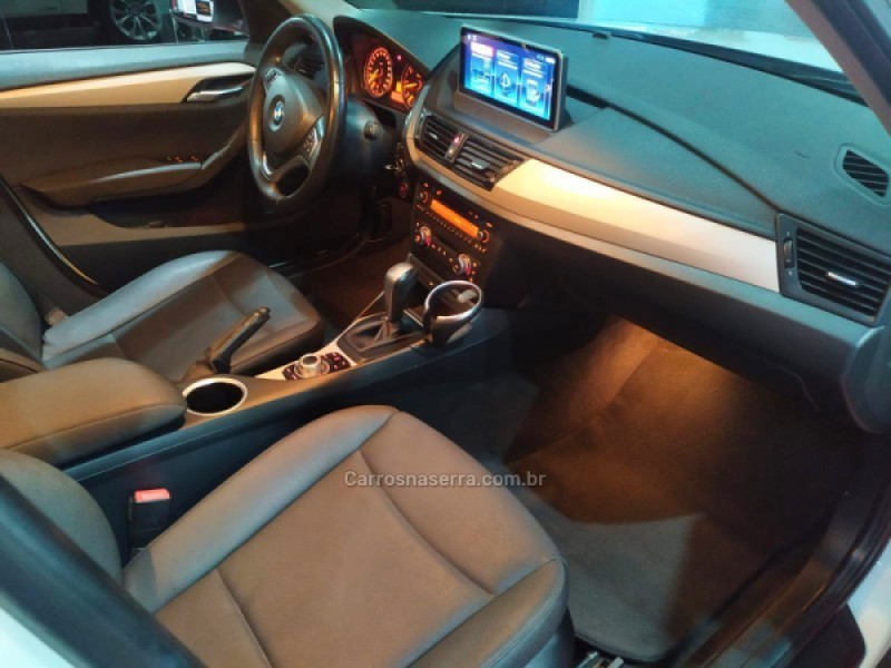 X1 2.0 18I S-DRIVE 4X2 16V GASOLINA 4P AUTOMÁTICO - 2013 - CAXIAS DO SUL