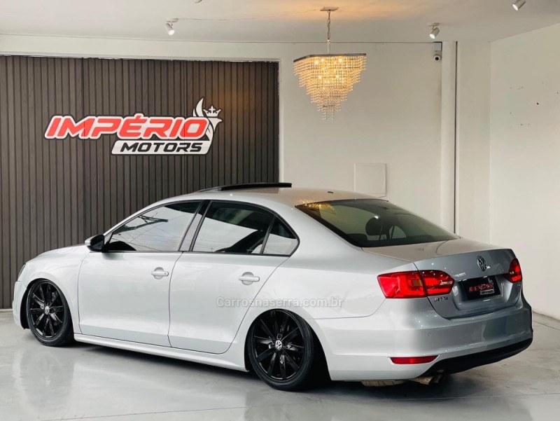 JETTA 2.0 COMFORTLINE FLEX 4P TIPTRONIC - 2012 - ESTâNCIA VELHA