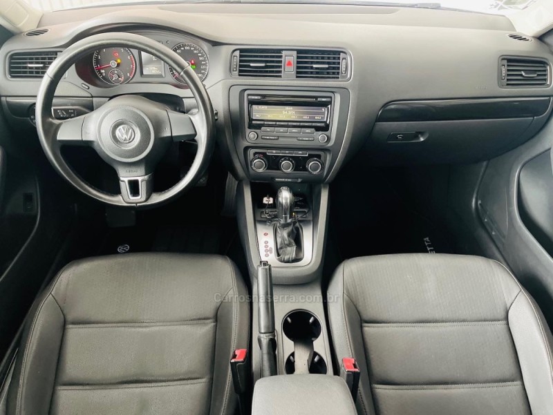 JETTA 2.0 COMFORTLINE FLEX 4P TIPTRONIC - 2012 - ESTâNCIA VELHA