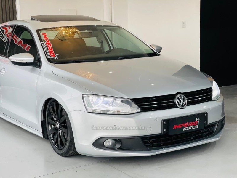 JETTA 2.0 COMFORTLINE FLEX 4P TIPTRONIC - 2012 - ESTâNCIA VELHA
