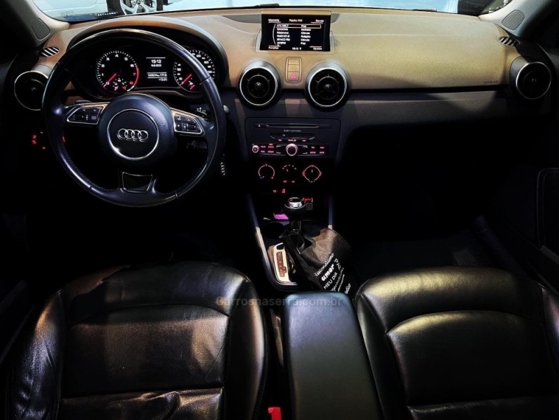 A1 1.4 TFSI ATTRACTION 16V 122CV GASOLINA 4P AUTOMÁTICO - 2013 - CAXIAS DO SUL