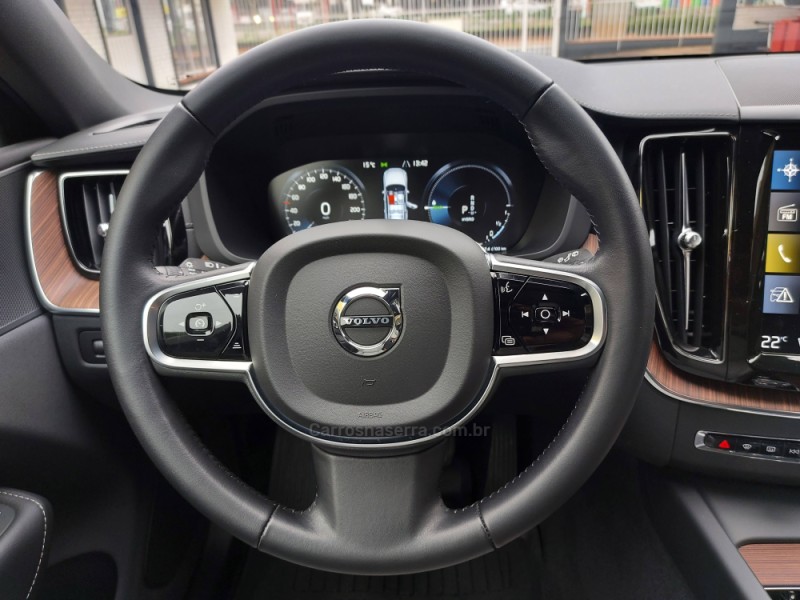 XC60 T8 EXPRESS HÍBRIDO INSCRIPT GASOLINA 4P AUTOMÁTICO - 2021 - NOVO HAMBURGO