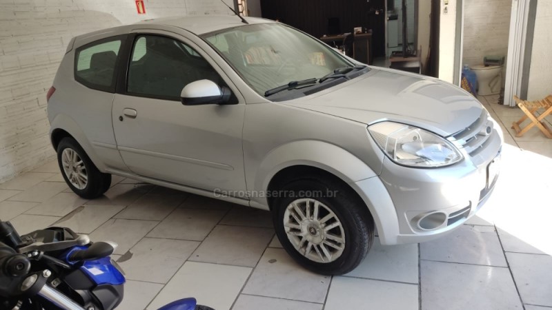 KA 1.0 I 8V GASOLINA 2P MANUAL - 2009 - CAXIAS DO SUL