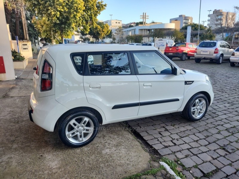 SOUL 1.6 EX 16V GASOLINA 4P MANUAL - 2010 - GUAPORé