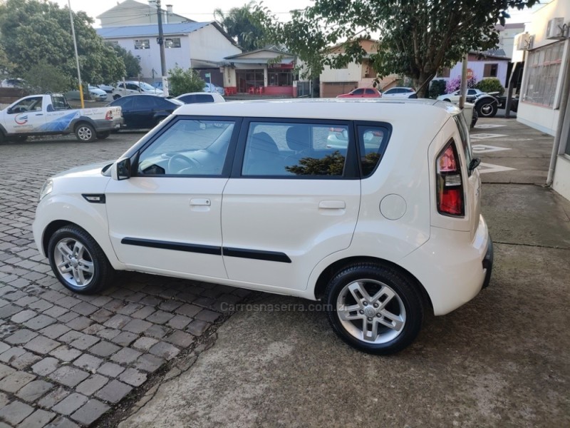 SOUL 1.6 EX 16V GASOLINA 4P MANUAL - 2010 - GUAPORé
