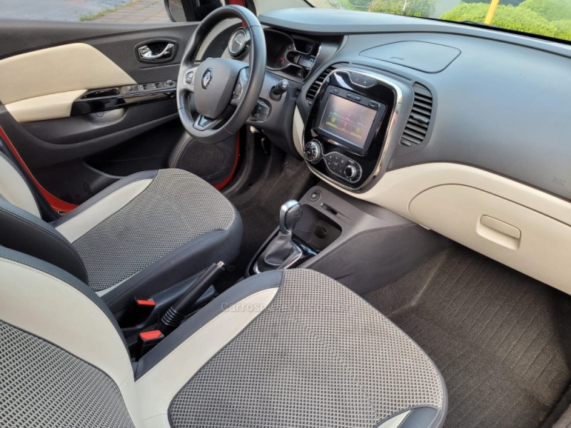 CAPTUR 1.6 16V FLEX INTENSE AUTOMÁTICO - 2019 - CAXIAS DO SUL