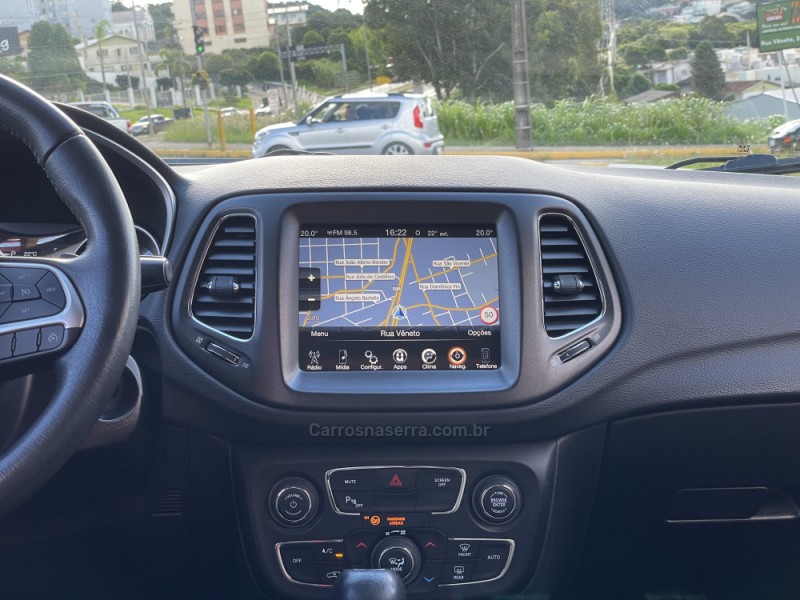 COMPASS 2.0 16V DIESEL LONGITUDE 4X4 AUTOMÁTICO - 2017 - FARROUPILHA