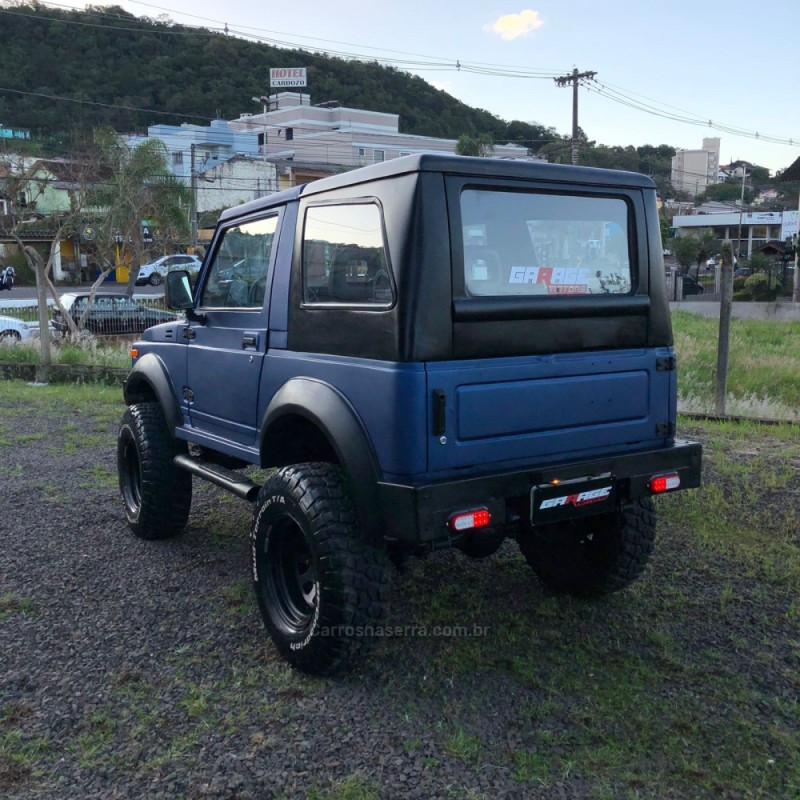 SAMURAI 1.3 JX CANVAS TOP 4X4 16V GASOLINA 2P MANUAL - 1995 - PAROBé