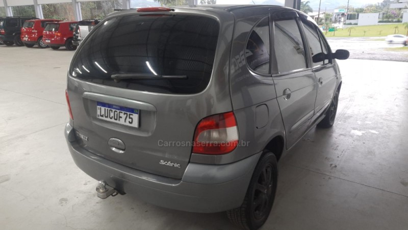 SCÉNIC 2.0 PRIVILÉGE 16V GASOLINA 4P AUTOMÁTICO - 2005 - BOM PRINCíPIO