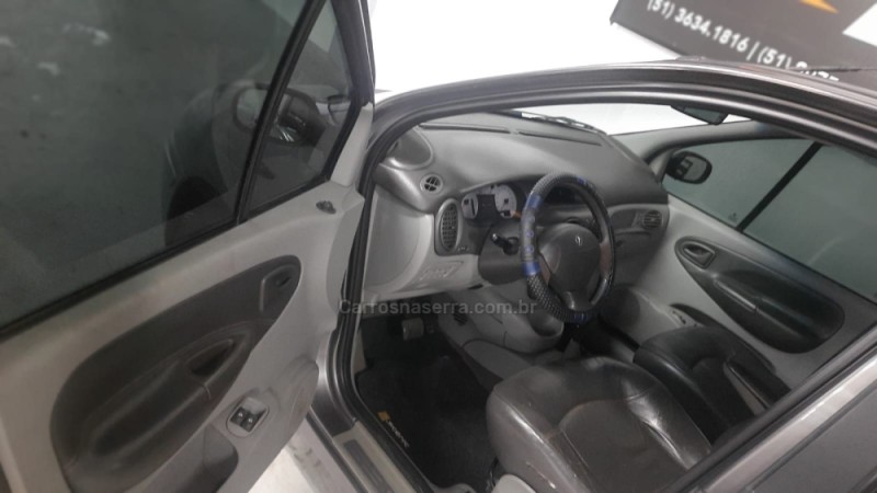 SCÉNIC 2.0 PRIVILÉGE 16V GASOLINA 4P AUTOMÁTICO - 2005 - BOM PRINCíPIO