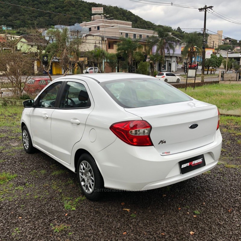KA 1.0 SE PLUS 12V FLEX 4P MANUAL - 2018 - PAROBé