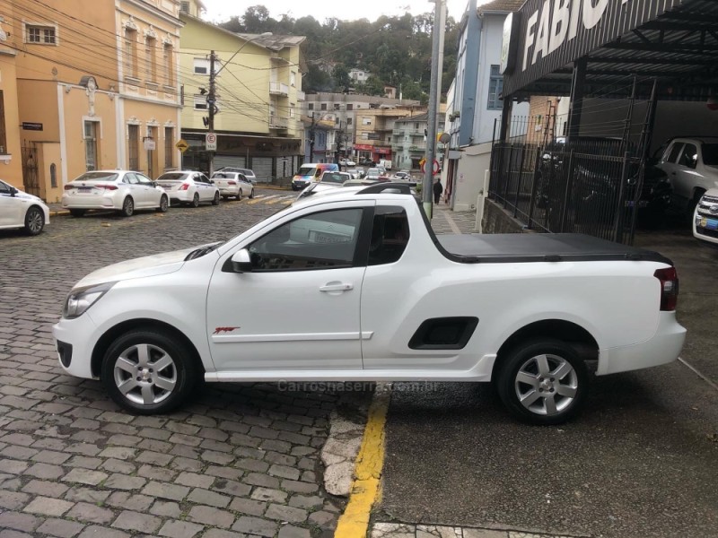 MONTANA 1.4 MPFI SPORT CS 8V FLEX 2P MANUAL