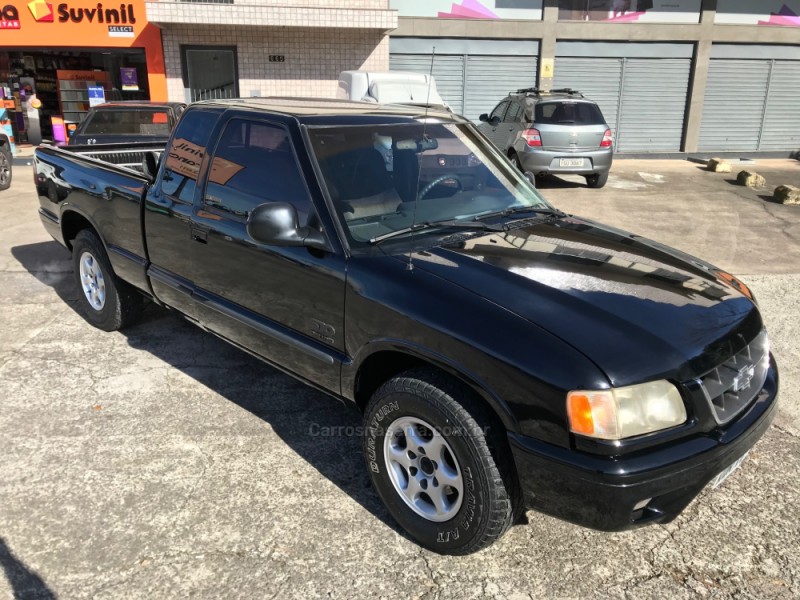 s10 2.2 mpfi dlx 4x2 ce 8v gasolina 2p manual 1996 caxias do sul