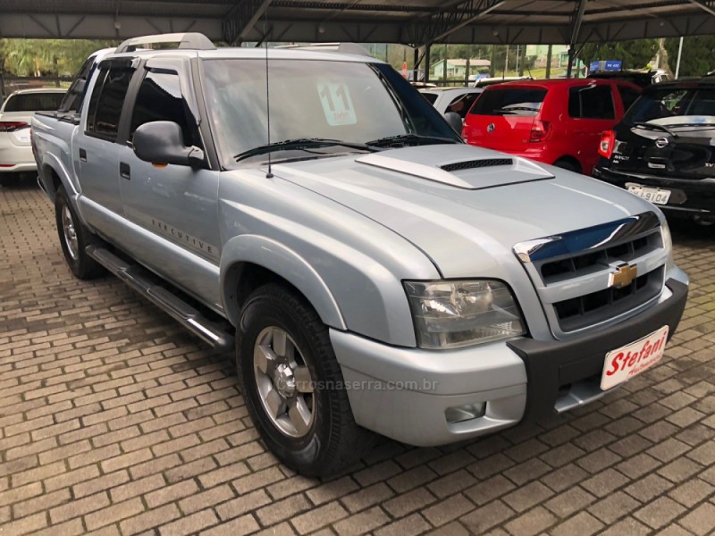S10 2.8 EXECUTIVE 4X4 CD 12V TURBO INTERCOOLER DIESEL 4P MANUAL - 2011 - FELIZ