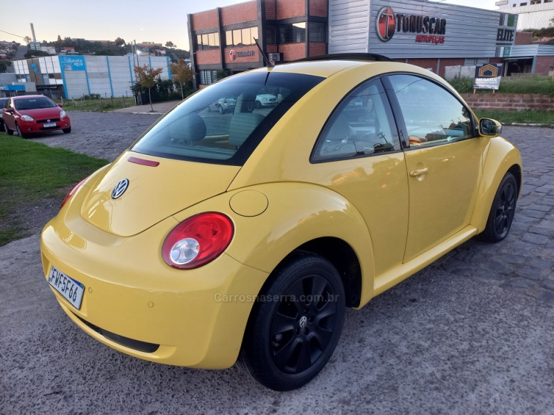 NEW BEETLE 2.0 MI 8V GASOLINA 2P TIPTRONIC - 2009 - FARROUPILHA