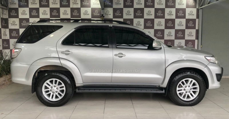 HILUX SW4 3.0 SRV 4X4 16V TURBO INTERCOOLER DIESEL 4P AUTOMÁTICO - 2012 - TAQUARA