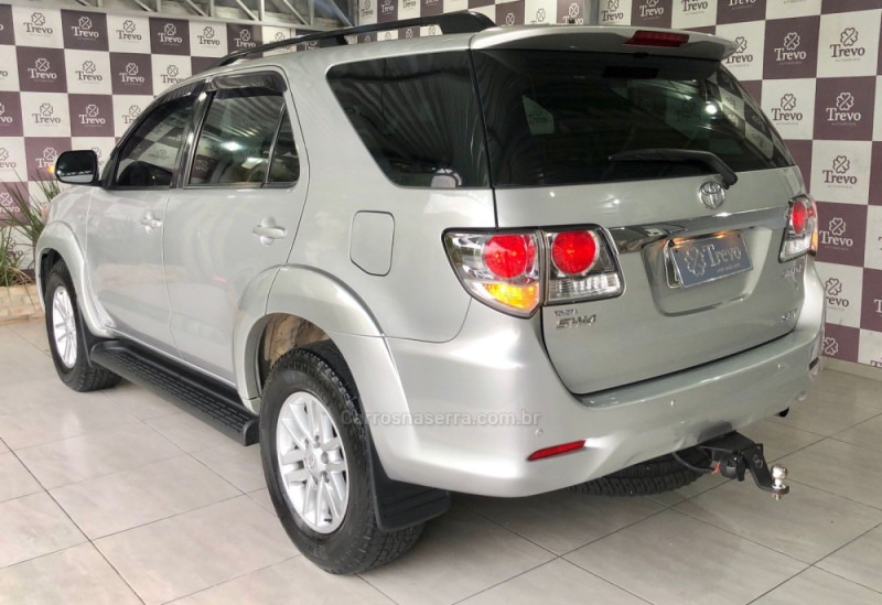 HILUX SW4 3.0 SRV 4X4 16V TURBO INTERCOOLER DIESEL 4P AUTOMÁTICO - 2012 - TAQUARA