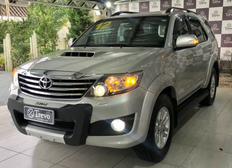 HILUX SW4 3.0 SRV 4X4 16V TURBO INTERCOOLER DIESEL 4P AUTOMÁTICO - 2012 - TAQUARA
