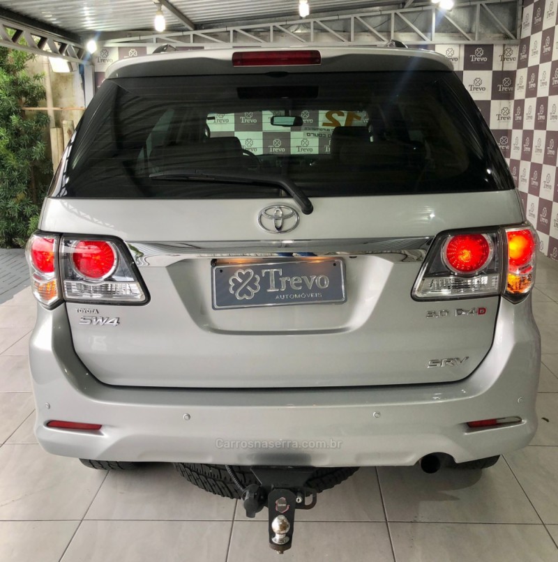 HILUX SW4 3.0 SRV 4X4 16V TURBO INTERCOOLER DIESEL 4P AUTOMÁTICO - 2012 - TAQUARA