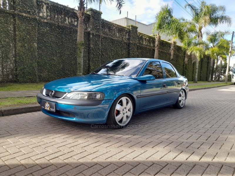 VECTRA 2.0 MPFI GLS 8V GASOLINA 4P MANUAL - 1997 - CAXIAS DO SUL