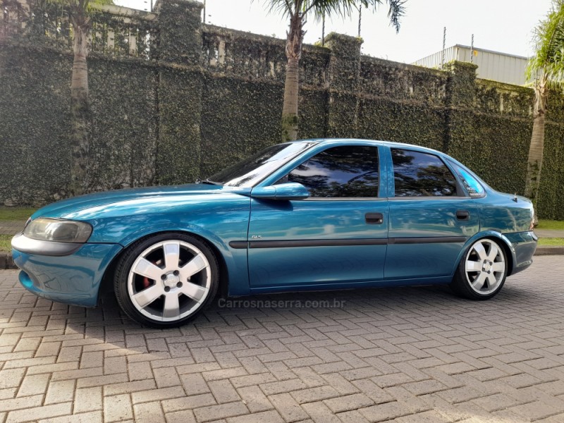 VECTRA 2.0 MPFI GLS 8V GASOLINA 4P MANUAL - 1997 - CAXIAS DO SUL