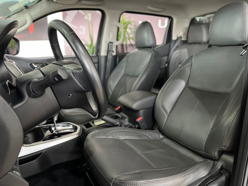 FRONTIER 2.3 ATTACK 4X4 CD BI-TURBO DIESEL 4P AUTOMÁTICO - 2019 - DOIS IRMãOS