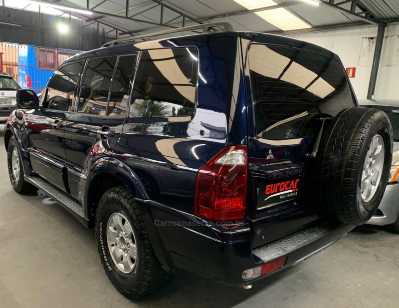 PAJERO FULL 3.2 GLS 4X4 16V TURBO INTERCOOLER DIESEL 4P AUTOMÁTICO - 2004 - CAXIAS DO SUL