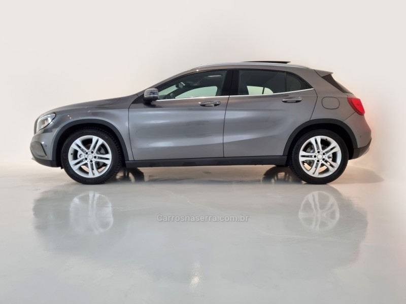 GLA 200 1.6 CGI VISION 16V TURBO GASOLINA 4P AUTOMÁTICO - 2015 - BENTO GONçALVES