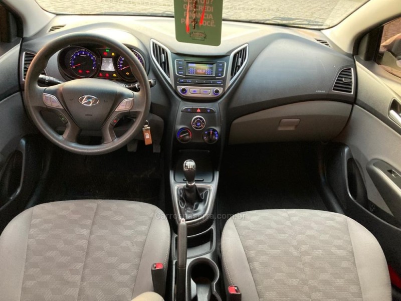 HB20S 1.6 COMFORT PLUS 16V FLEX 4P MANUAL - 2017 - CAXIAS DO SUL