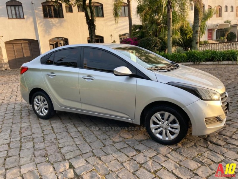 HB20S 1.6 COMFORT PLUS 16V FLEX 4P MANUAL - 2017 - CAXIAS DO SUL