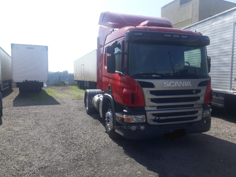 P-360 A 4X2 - 2012 - FARROUPILHA