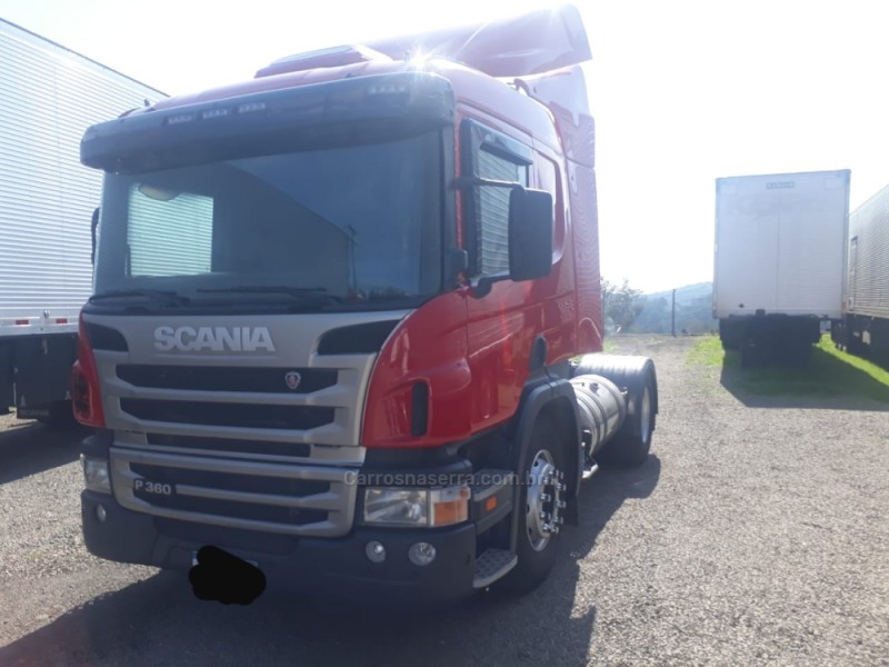 P-360 A 4X2 - 2012 - FARROUPILHA