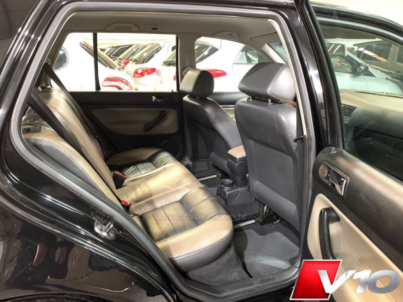 GOLF 1.6 MI SPORTLINE 8V FLEX 4P MANUAL - 2009 - CAXIAS DO SUL