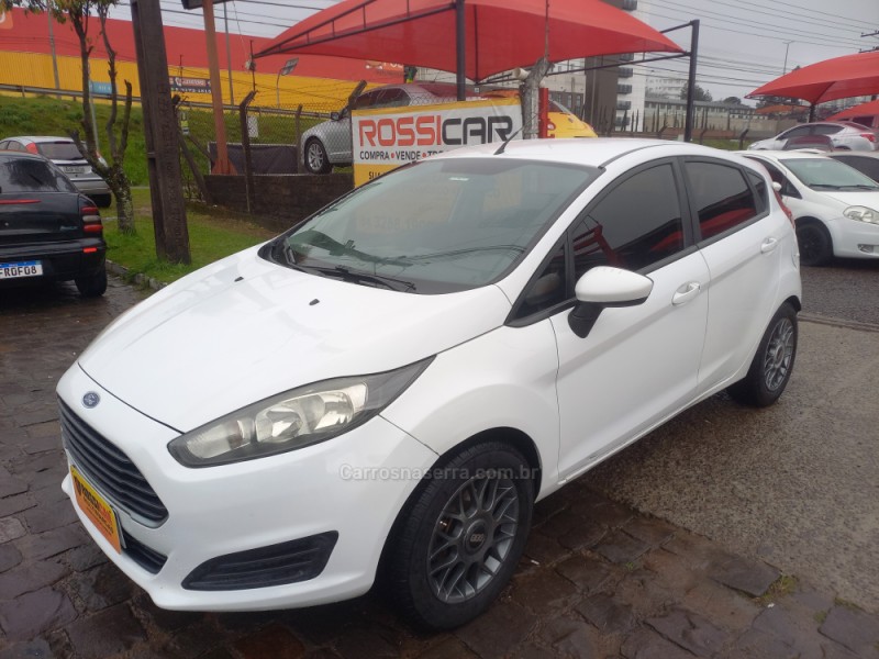 fiesta 1.5 se hatch 16v flex 4p manual 2014 farroupilha