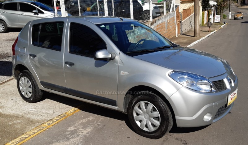 sandero 1.0 expression 16v flex 4p manual 2011 farroupilha