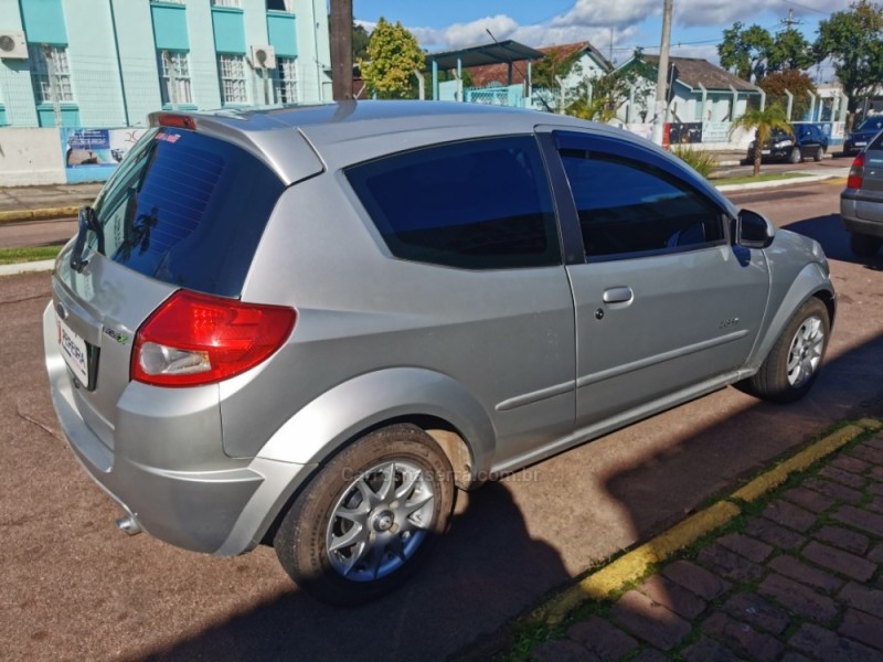KA 1.0 I 8V GASOLINA 2P MANUAL - 2009 - SãO SEBASTIãO DO CAí