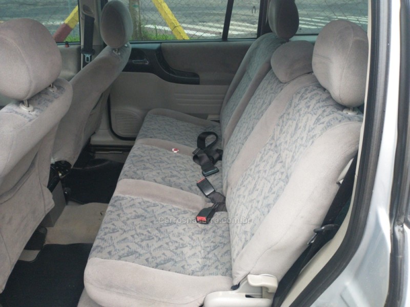 ZAFIRA 2.0 MPFI ELEGANCE 16V GASOLINA 4P MANUAL - 2001 - IGREJINHA