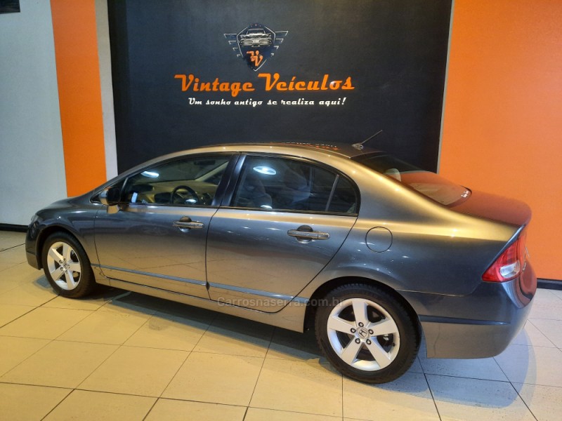 CIVIC 1.8 LXS 16V FLEX 4P AUTOMÁTICO - 2010 - CAXIAS DO SUL