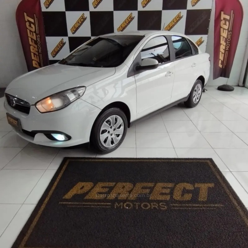 GRAND SIENA 1.4 MPI ATTRACTIVE 8V FLEX 4P MANUAL - 2015 - PORTãO