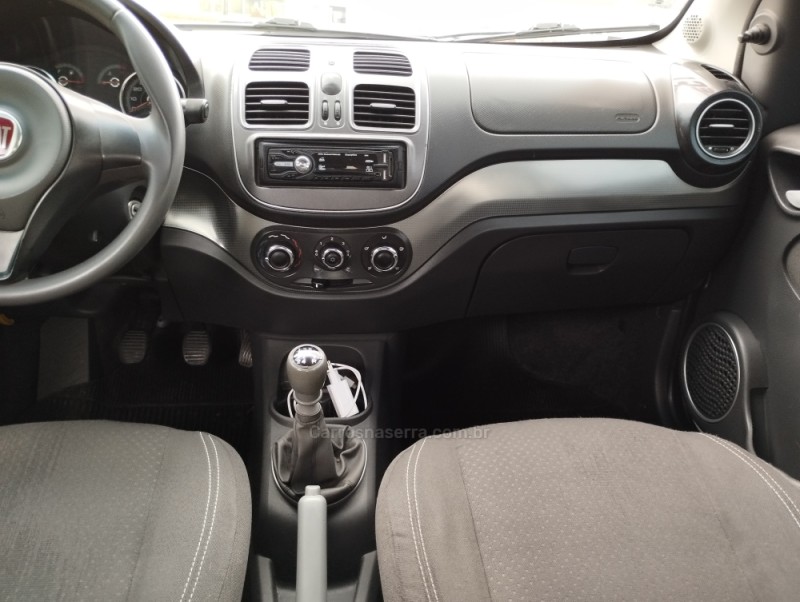 GRAND SIENA 1.4 MPI ATTRACTIVE 8V FLEX 4P MANUAL - 2015 - PORTãO