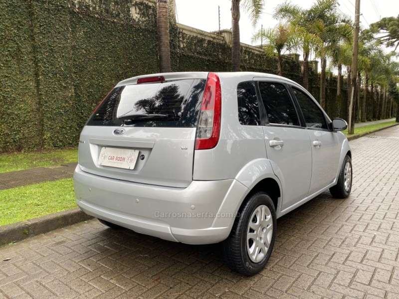 FIESTA 1.6 MPI CLASS HATCH 8V FLEX 4P MANUAL - 2011 - CAXIAS DO SUL