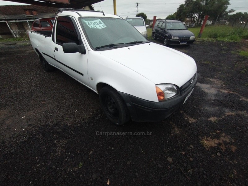 COURIER 1.6 MPI XL 8V GASOLINA 2P MANUAL - 2004 - IGREJINHA