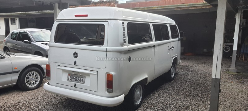 KOMBI 1.4 MI STD LOTAÇÃO 8V FLEX 3P MANUAL