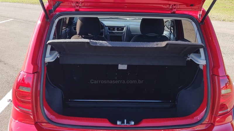 FOX 1.0 ITREND 8V FLEX 4P MANUAL - 2014 - FARROUPILHA