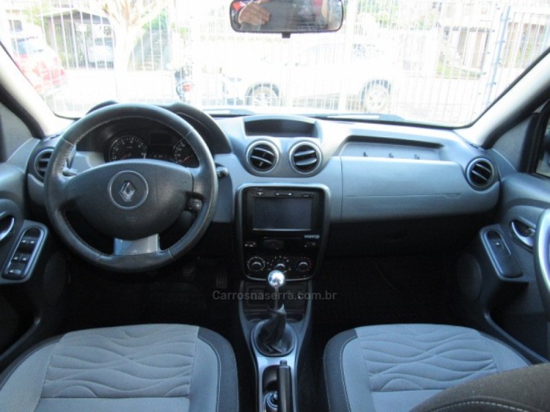DUSTER 1.6 DYNAMIQUE 4X2 16V FLEX 4P MANUAL - 2015 - BENTO GONçALVES