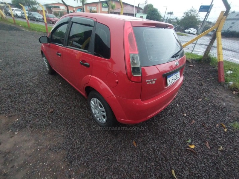 FIESTA 1.0 MPI CLASS 8V GASOLINA 4P MANUAL - 2011 - IGREJINHA