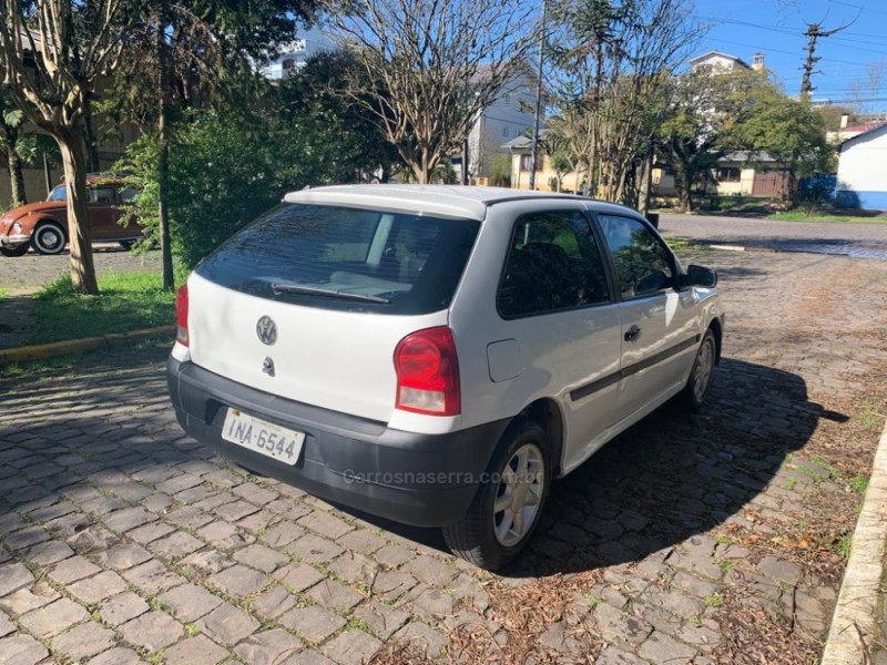 GOL 1.0 I PLUS 8V GASOLINA 2P MANUAL - 2006 - FARROUPILHA