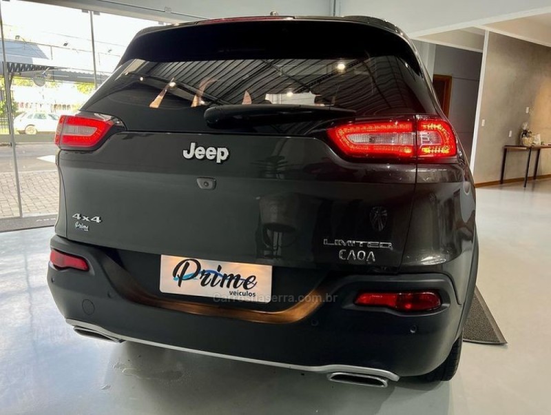 CHEROKEE 3.2 LIMITED 4X4 V6 24V GASOLINA 4P AUTOMÁTICO - 2015 - ESTâNCIA VELHA