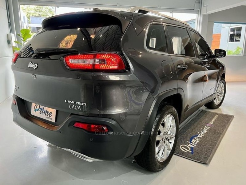 CHEROKEE 3.2 LIMITED 4X4 V6 24V GASOLINA 4P AUTOMÁTICO - 2015 - ESTâNCIA VELHA